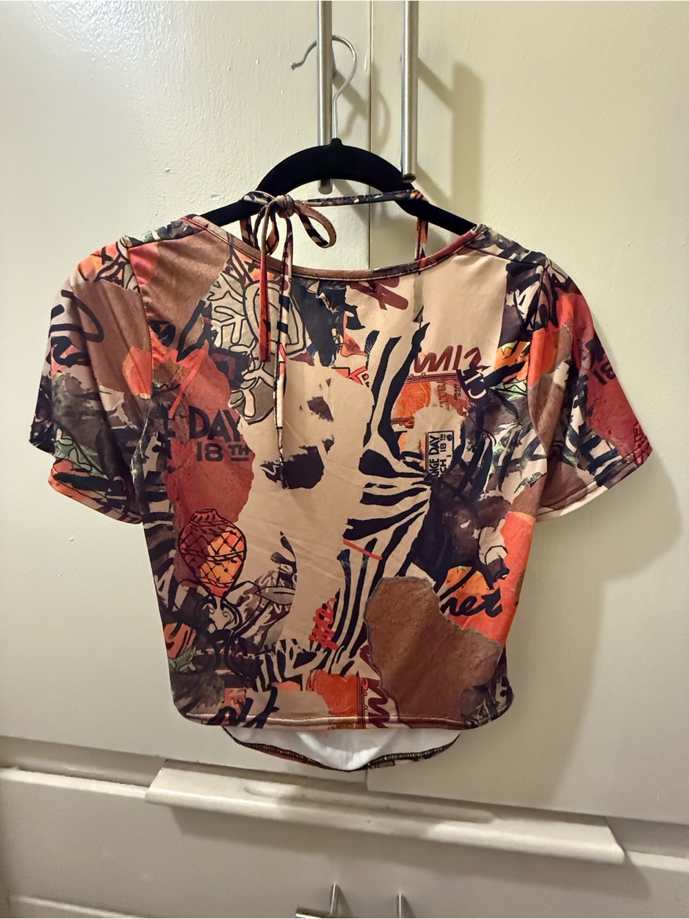 PrettyLittleThing Tee + Halter Style 😍 - Picture 7 of 9